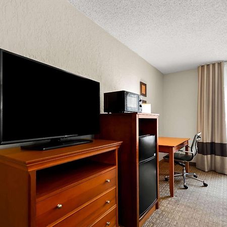 Comfort Inn St Louis - Westport Event Center Maryland Heights Exterior photo