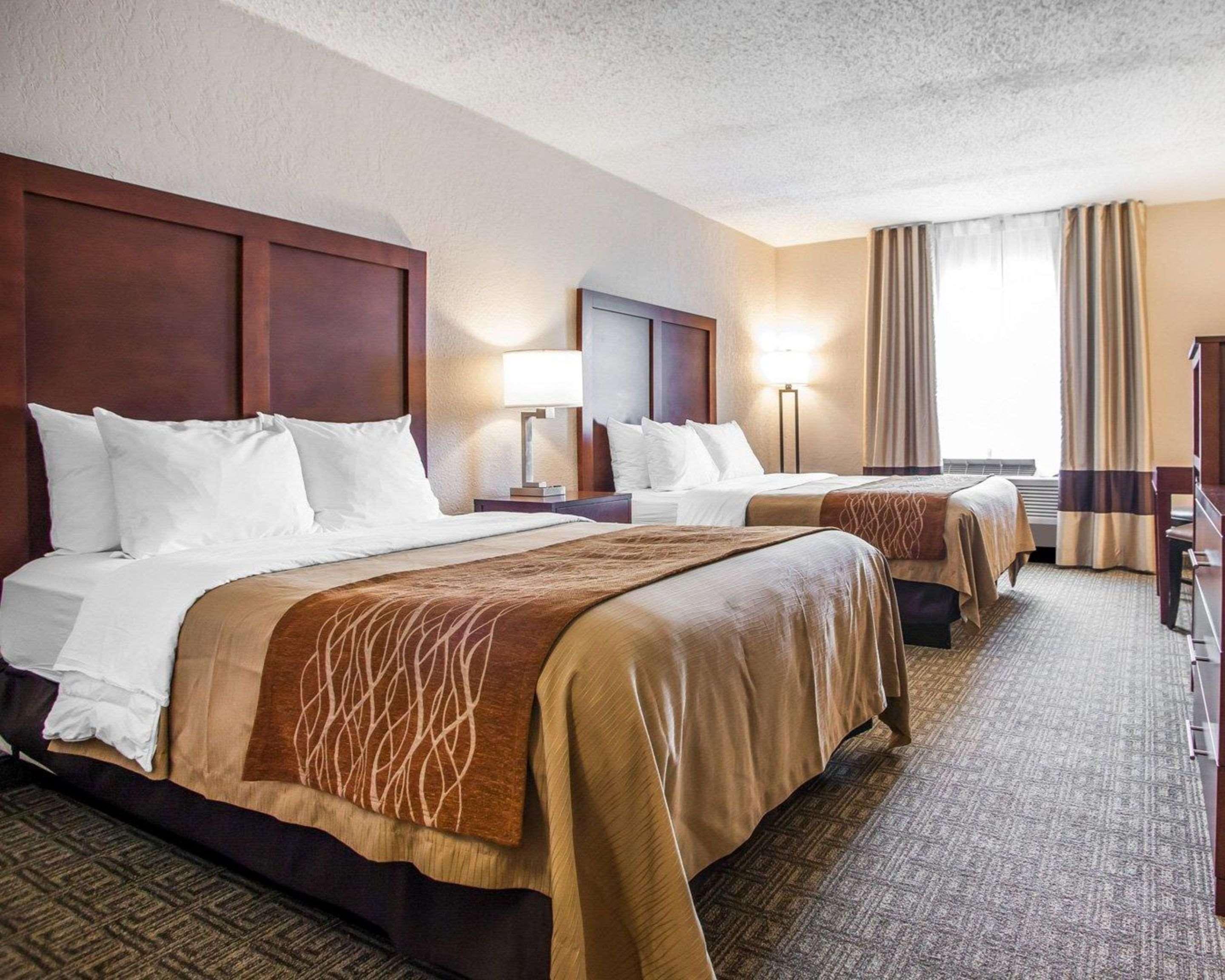 Comfort Inn St Louis - Westport Event Center Maryland Heights Exterior photo